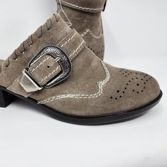 New Dirty Laundry Womens 9.5 Waltz Gray Taupe Suede Slip On Mules Western Buckle - Picture 5 of 15